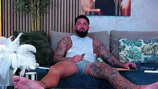 Вебкам-шоу masterkingofmusclee