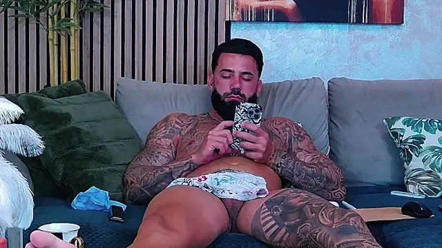 masterkingofmusclee Webcam show
