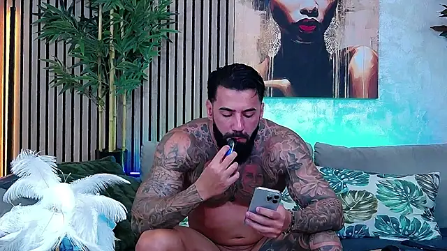 masterkingofmusclee Show Webcam