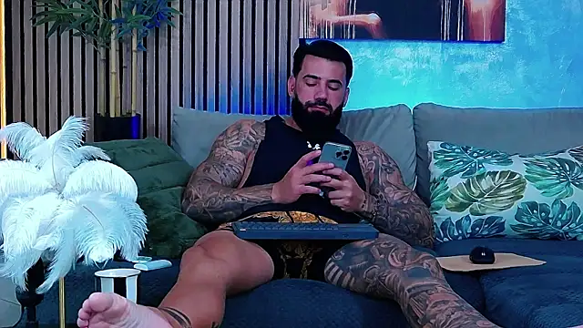 masterkingofmusclee Webcam Show