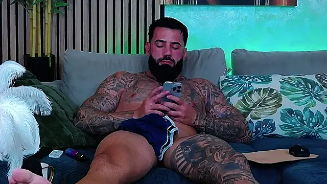 masterkingofmusclee: вебкам-шоу