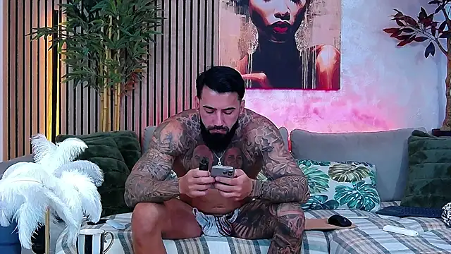masterkingofmusclee Webcam show