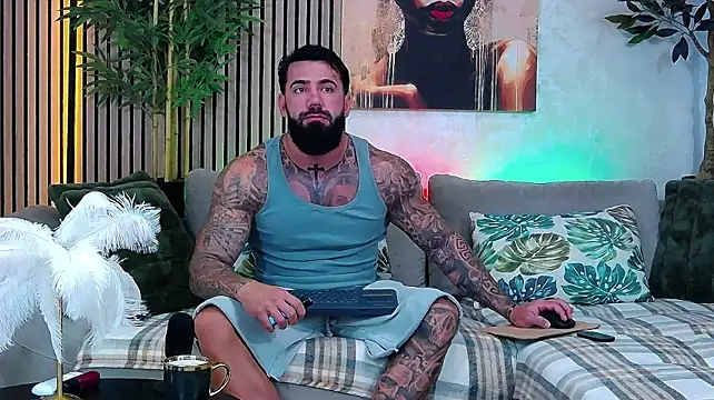 masterkingofmusclee Webcamshow