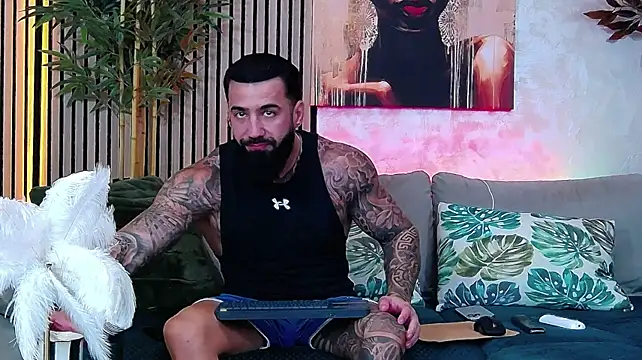 masterkingofmusclee Webcam show