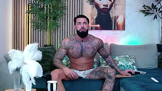 masterkingofmusclee Webcam show