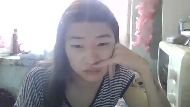 CarlyJoy Pertunjukan Webcam