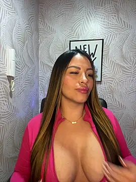 sexyyykloee's Live XXX Chat