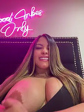 sexyyykloee's Webcam Show