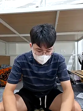 Gwencloudy 网络视讯表演