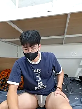 Gwencloudy 网络视讯表演