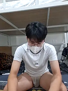 Gwencloudyのウェブカメラショー