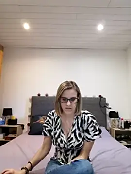 Madame_Callie's Live XXX Chat