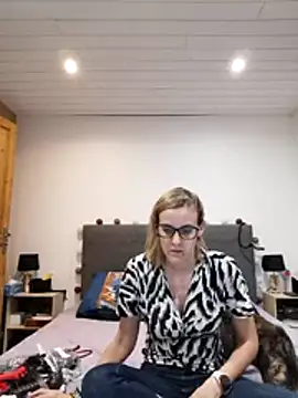 Madame_Callie's Live XXX Chat