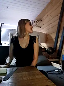 Madame_Callie Chat XXX in diretta