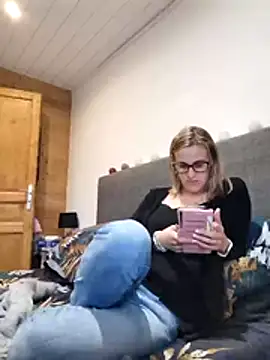 Živý XXX chat Madame_Callie