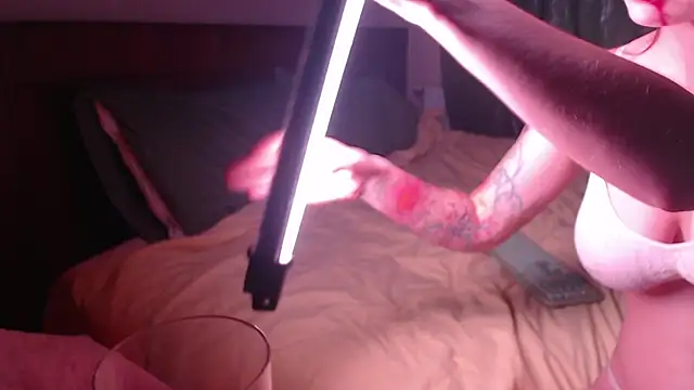 RubyLynxx Chat XXX in diretta