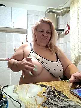 AriannaMilf Webcam show