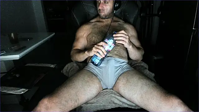 Hugealphabeast Webcam-Show