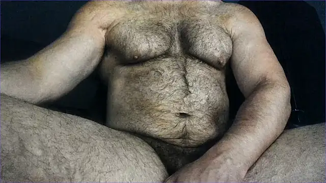 Webkamerová show Hugealphabeast
