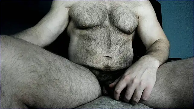 Show modela Hugealphabeast na web-kameri