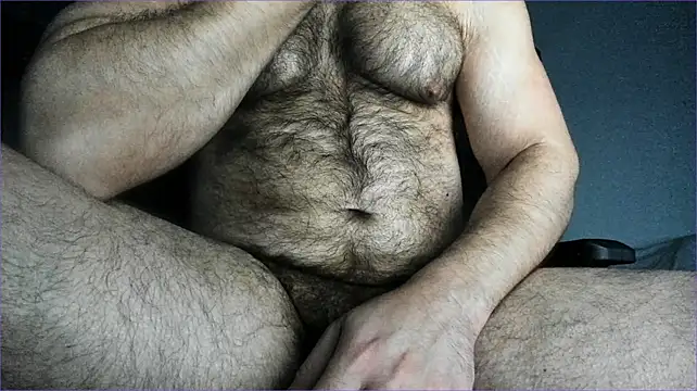 Hugealphabeast webcam show