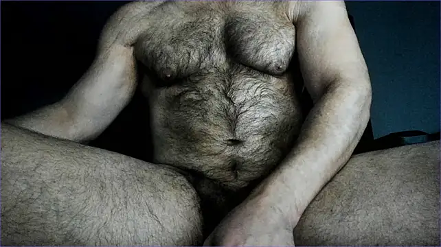 Hugealphabeast Adlı Modelin Web Kamerası Şovu