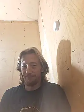 juriegas29 Show in webcam