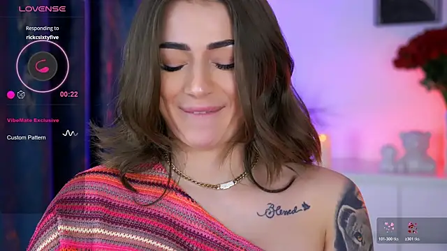 AishaSins Webcam show