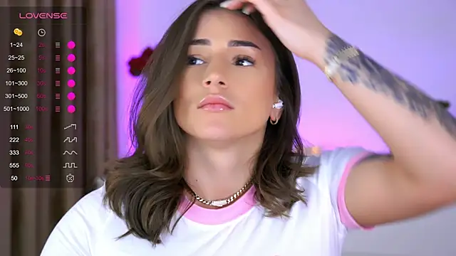 عرض كام AishaSins