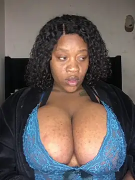 BigJugsCandyxx Live XXX-Chat