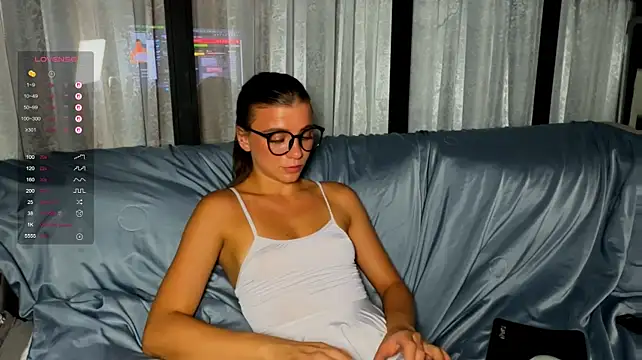 Chatroom XXX en direct de EvaHoly