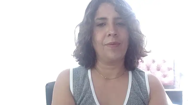 Pertunjukan Kamera Web Victoria_meester