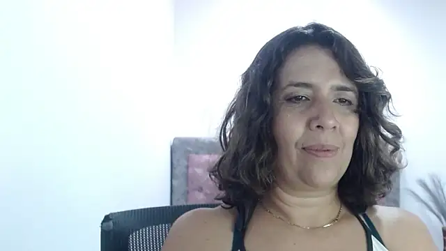 Chatroom XXX en direct de Victoria_meester