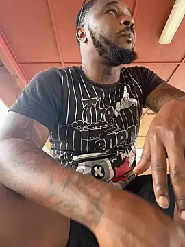 Stressreliever82 Show in webcam