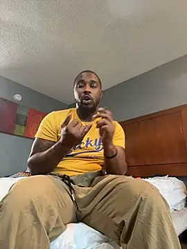 Stressreliever82's Live XXX Chat