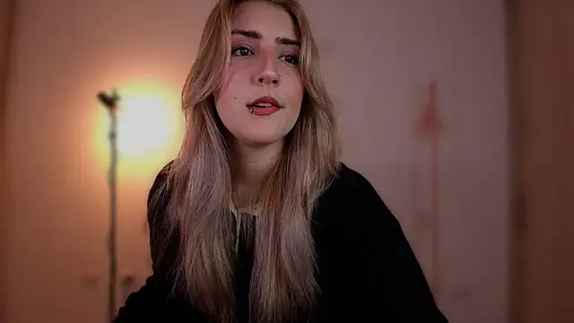 Dakotaa_'s Live XXX Chat