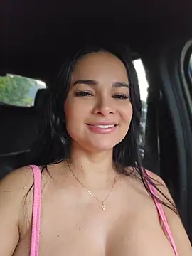 CataleyaRusso's Webcam Show