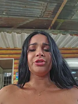 CataleyaRusso Adlı Modelin Canlı XXX Sohbeti