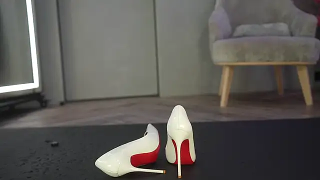 Arte_Adelle's Webcam Show