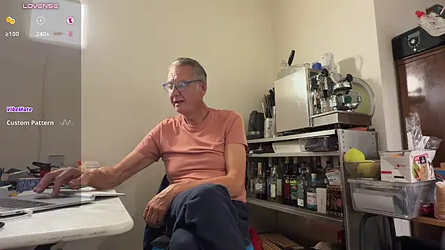 ClaraMigger@xh Webcam show