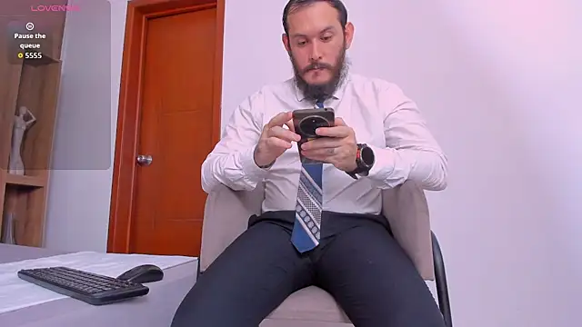 jeanpiere_ Show in webcam