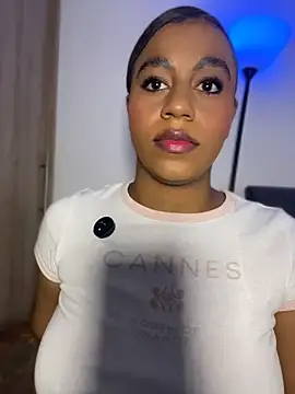 charlotteeruss Live XXX-Chat