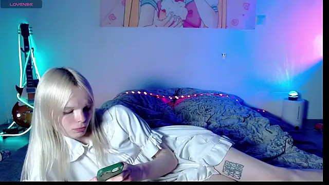 Emily_Nyaffee webkamerás műsora