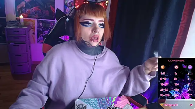 linda_mort Show Webcam