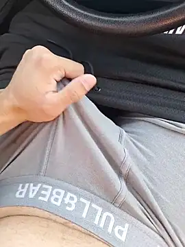 _badboyyy_6969n Webbikameraesitys