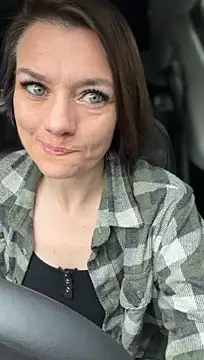 הופעת וובקאם של LadyLena1