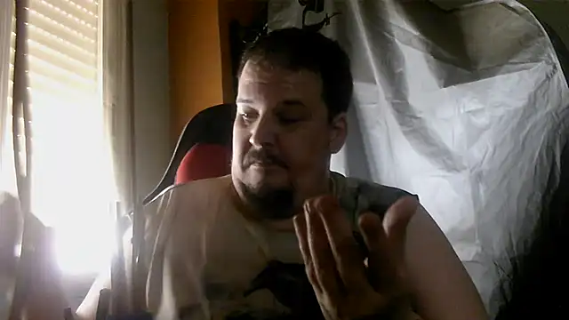 Show modela porkorossy na web-kameri