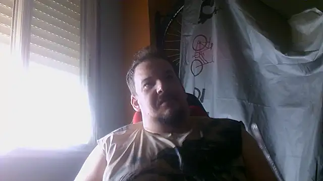 Chat +18 de porkorossy ao vivo