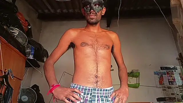 Browncat73 Show in webcam