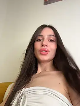 SofiaLaLight's Live Sex Cam Show